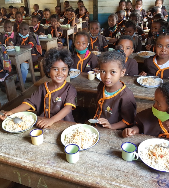Students in Madagascar eating